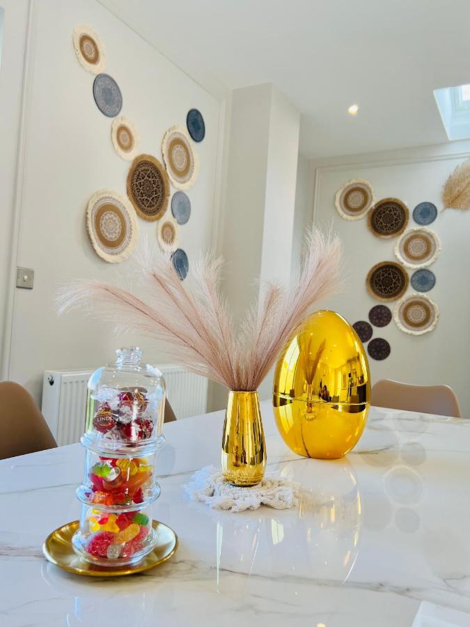 Gems In Ratoath Villa ภายนอก รูปภาพ