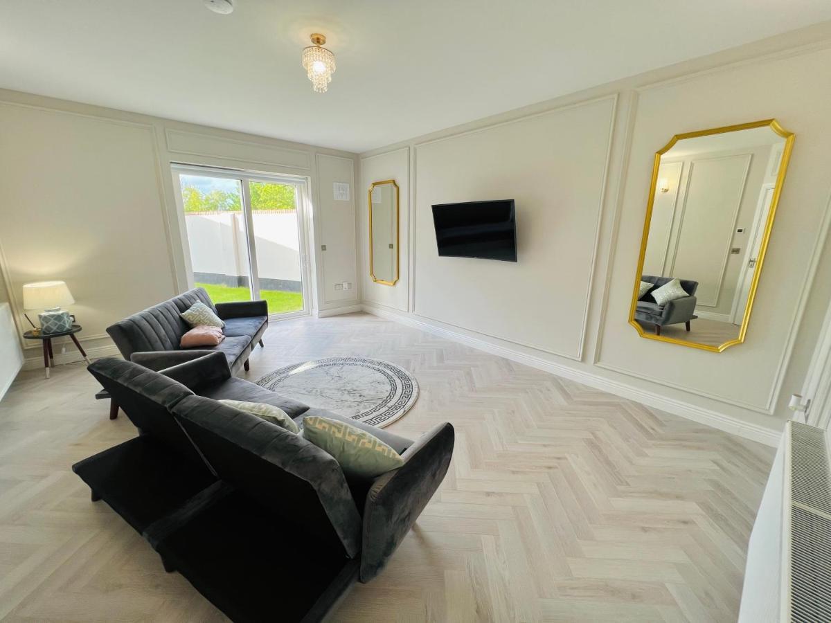 Gems In Ratoath Villa ภายนอก รูปภาพ