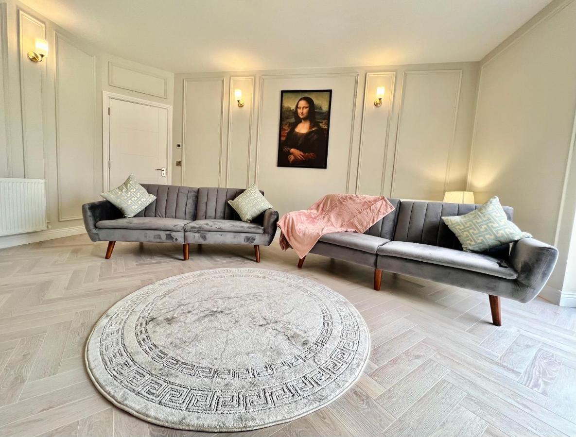 Gems In Ratoath Villa ภายนอก รูปภาพ